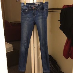 Juniors YMI Skinny Jeans.